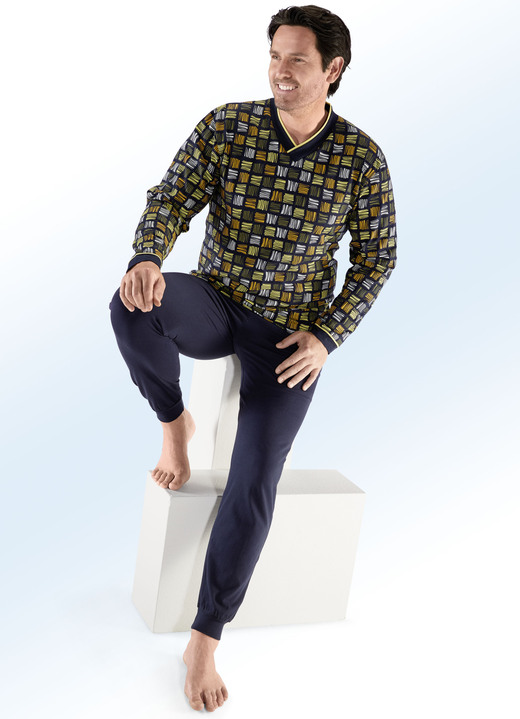 Herenondergoed - Pyjama met V-hals, contrasterende biezen en all-over design, in Größe 046 bis 062, in Farbe NAVY-MEERKLEURIG